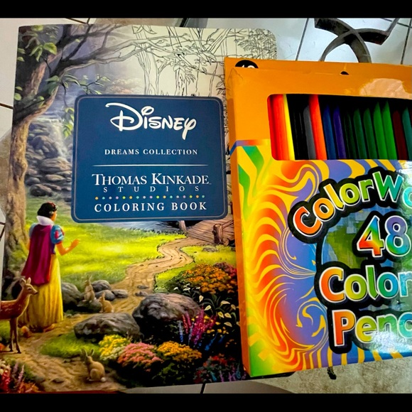 Disney Coloring Book with 48 Coloring Pencils Set